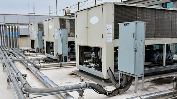 工業(yè)冷水機的制冷循環(huán)及蒸發(fā)過程